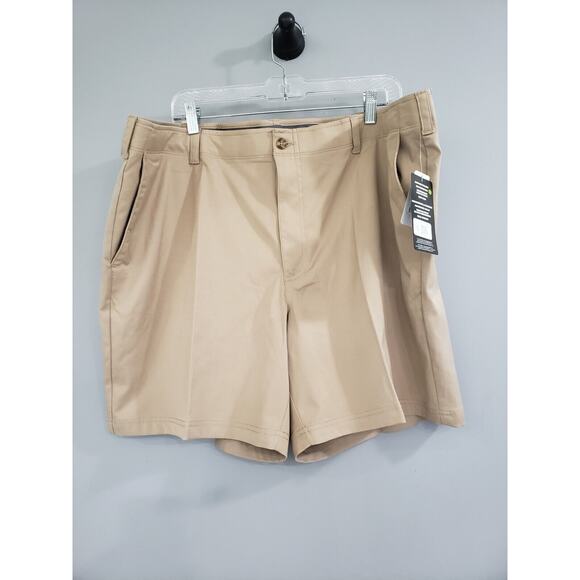 NEW Size 44 PGA Tour Shorts Flat Front Active Waistband Chinchilla Khaki Mens - Picture 1 of 4